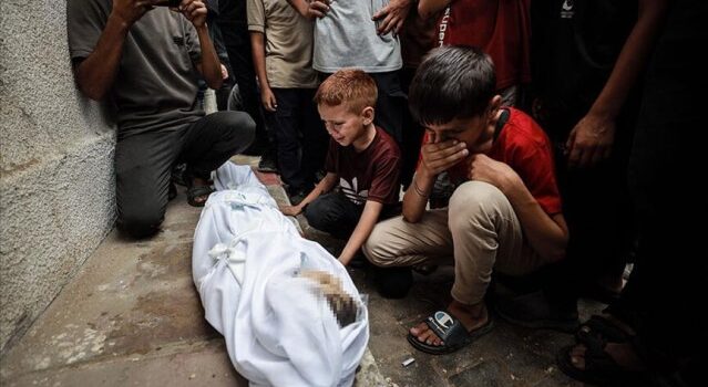 Soykırımcı katliama doymuyor: İsrail’in Gazze’ye saldırılarında can kaybı 57 bin 882’ye çıktı! Soykırımcı katliama doymuyor: İsrail’in Gazze’ye saldırılarında can kaybı 57 bin 882’ye çıktı!