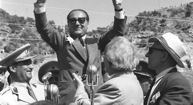 Başbakan Adnan Menderes ve Türk Demokrasisi neden idam edildi? Başbakan Adnan Menderes ve Türk Demokrasisi neden idam edildi?